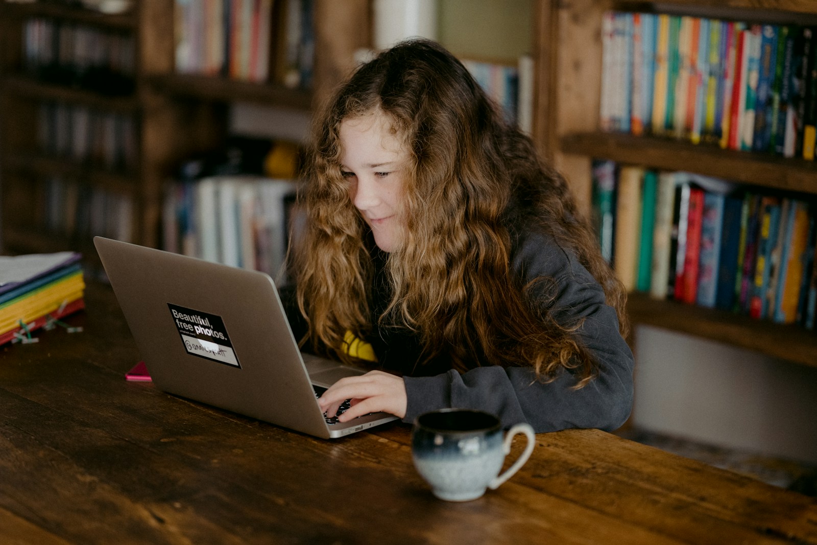 The Benefits of Online Work for Teens