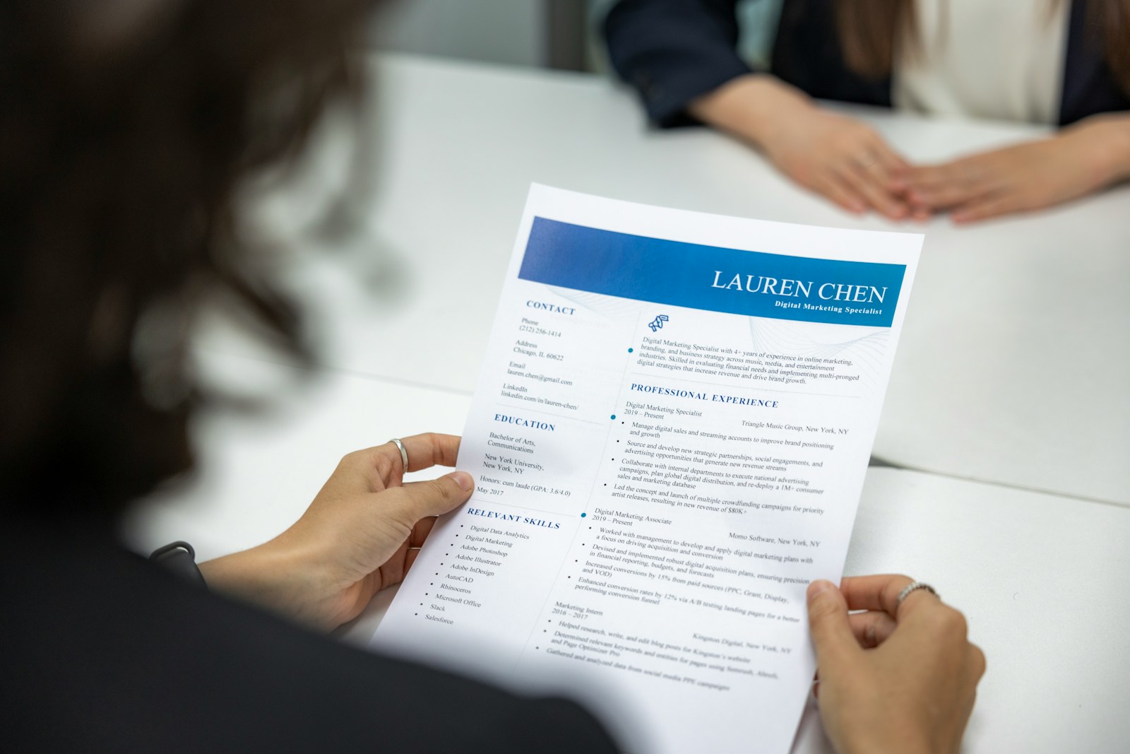 Building a Winning Resume for Online Positions
